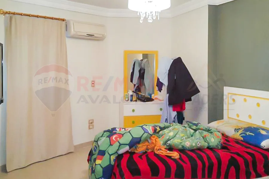 Apartment for sale 165 m Kafr Abdo (Amir Al-Bahar St.)