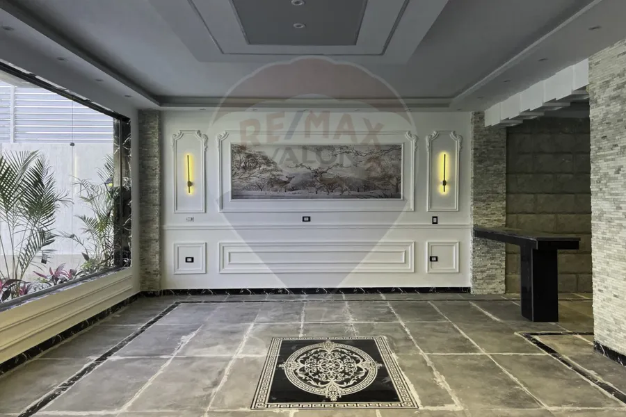 Villa for sale, 525 m², King Mariout (Mohamed Rashid St.)