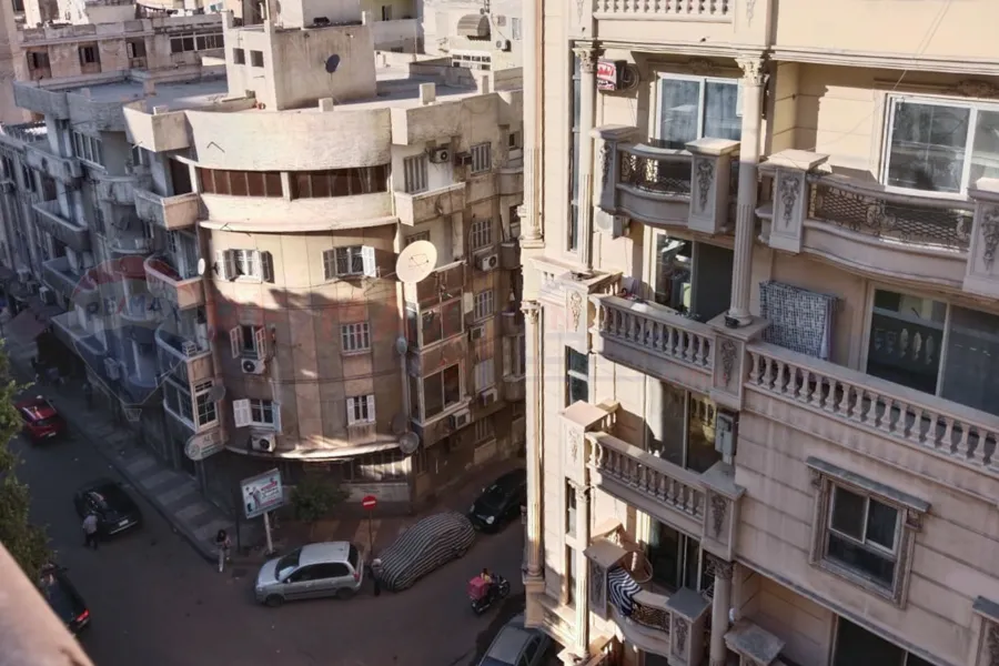 Apartment for rent 238 m Louran (El-Eqbal main st.)