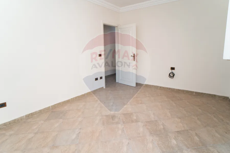 Apartment For Sale 170 m ElSaraya(Steps from the sea