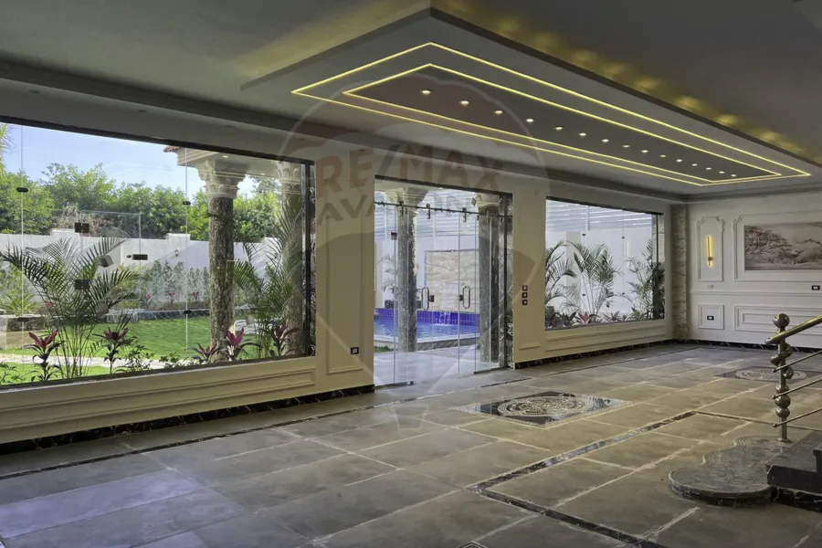 Villa for sale, 525 m², King Mariout (Mohamed Rashid St.)