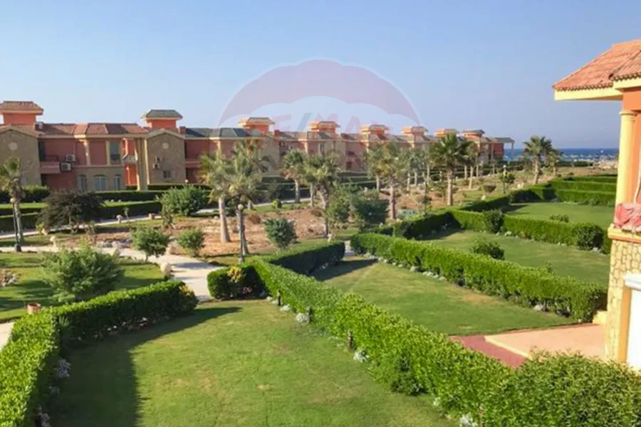 شاليه أرضي بجاردن للبيع (بلومار - سيدي عبد الرحمن)
