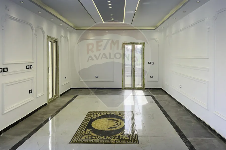 Villa for sale, 525 m², King Mariout (Mohamed Rashid St.)