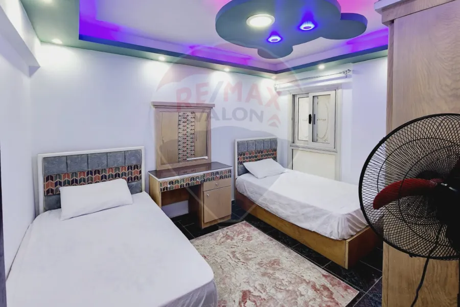 Apartment for rent 145 m Al Montazah (directly on the sea)