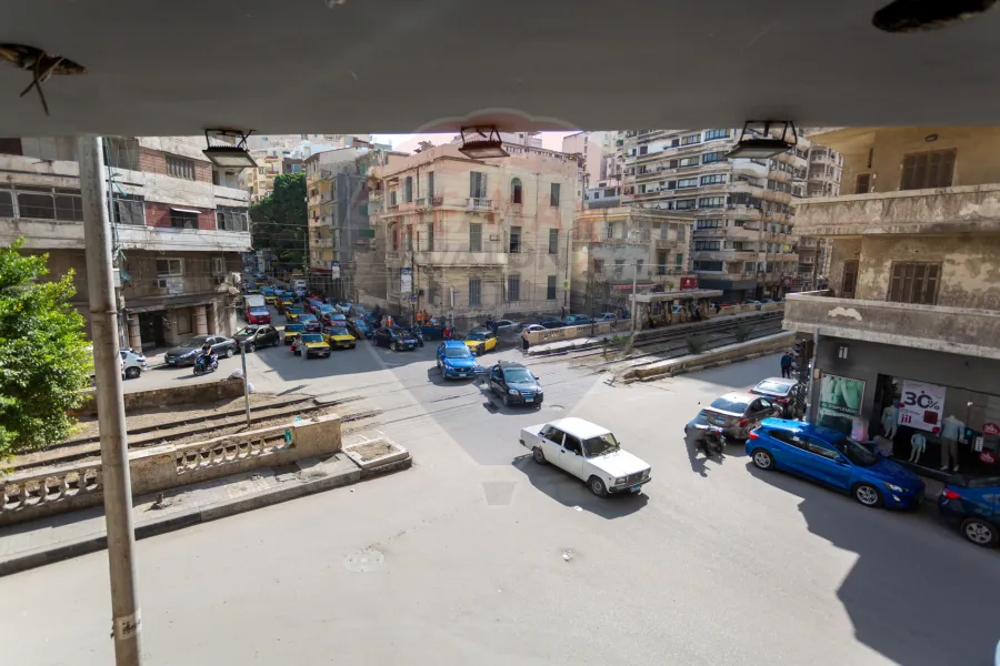 Mall for sale 790 m Louran (intersection of El-Eqbal st. with the tram)