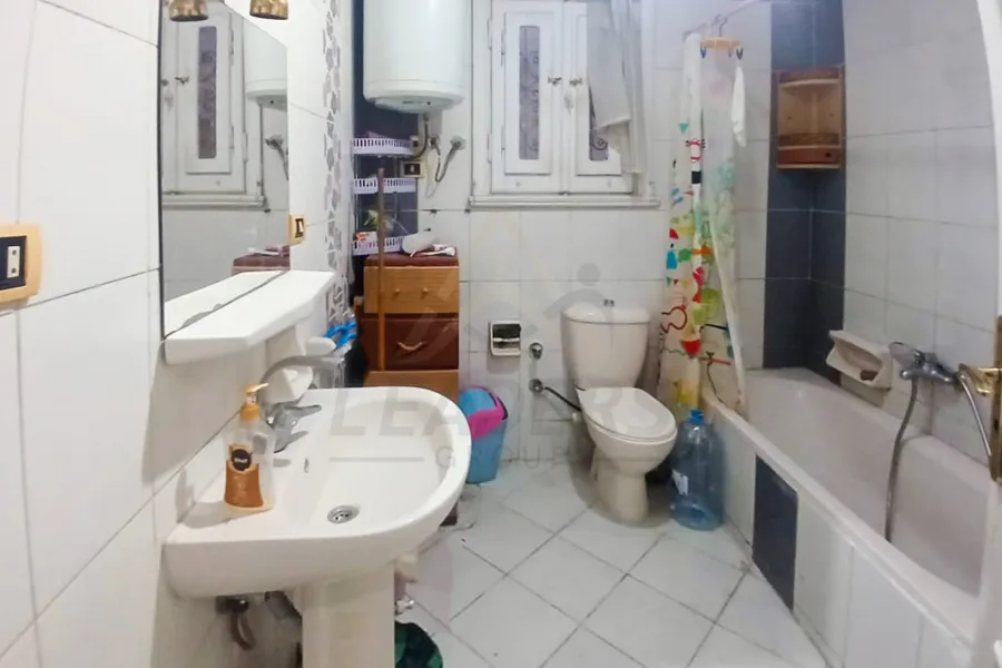Furnished apartment for rent 210 m Ibrahimia (steps from the Faculty of Engineering)