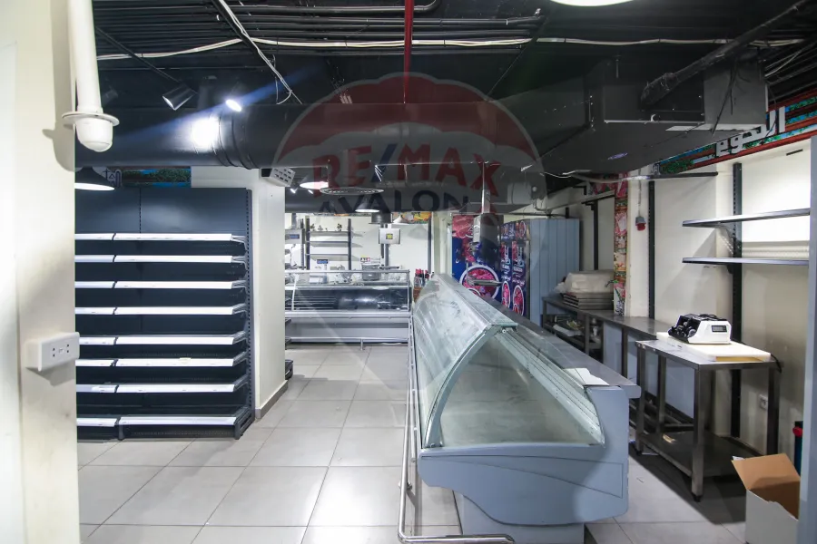 Shop for rent 272 m Smouha (Steps from Mostafa Kamel)