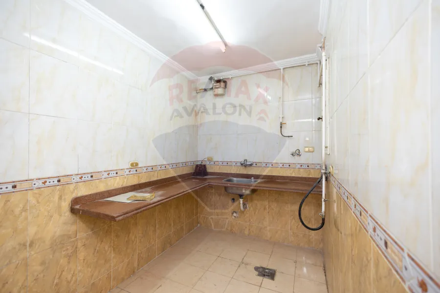 Apartment For rent 150 m Al-Hadara (Galal El-Din El-Desouky st.)