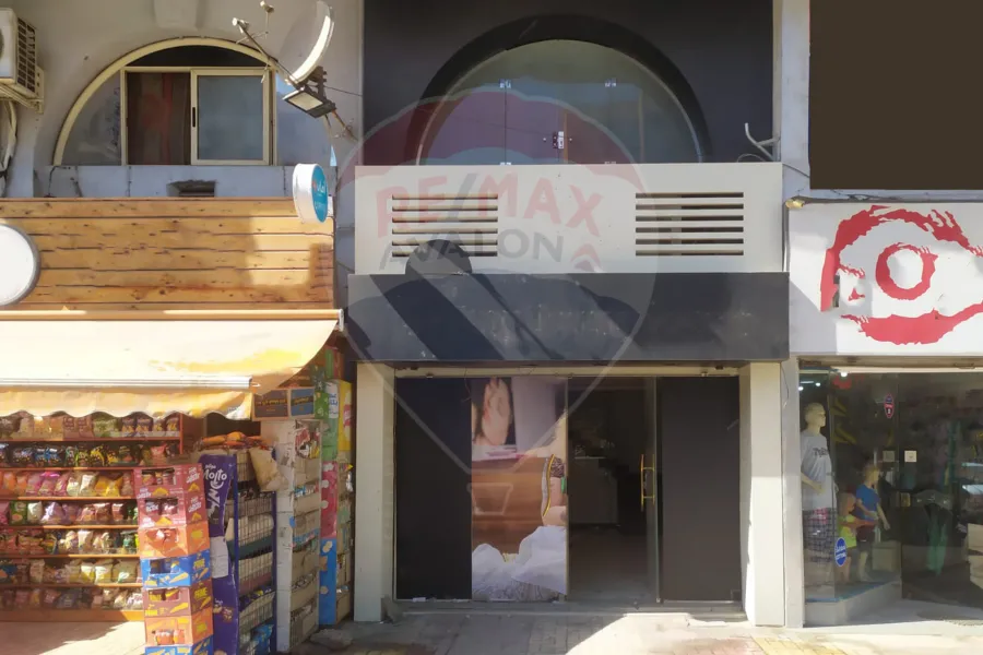 Shop for rent 60 m Smouha (Pharmacists Towers)