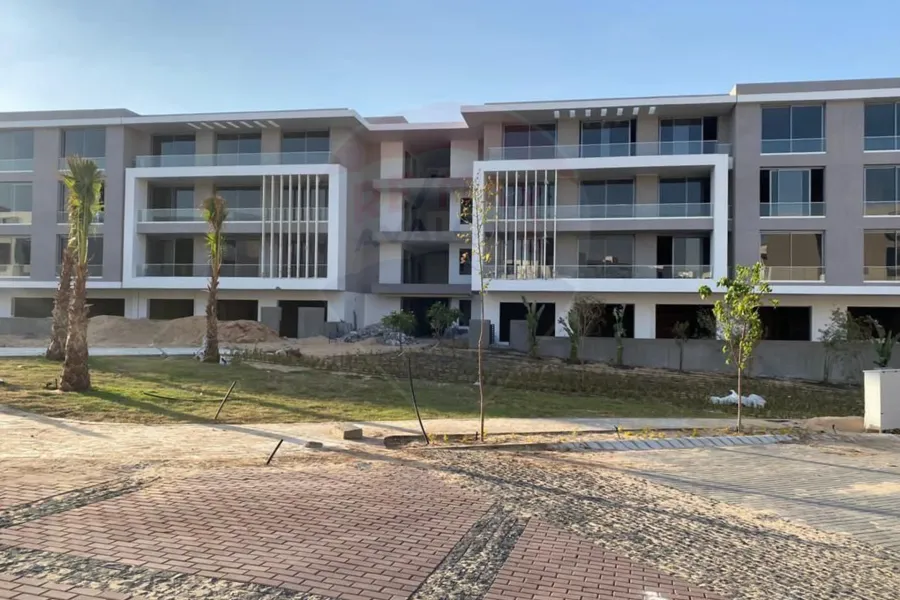 Chalet for sale 36 m Coast (Jefaira Village - Ras El Hikma)