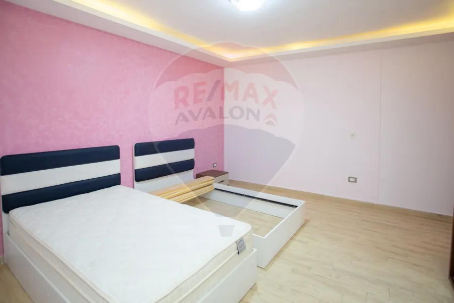 Apartment For Sale 330 m Camp Chezar (directly on the sea)