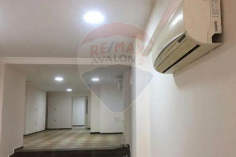 Shop for sale 200 m Smouha (Ismail Serry St.)
