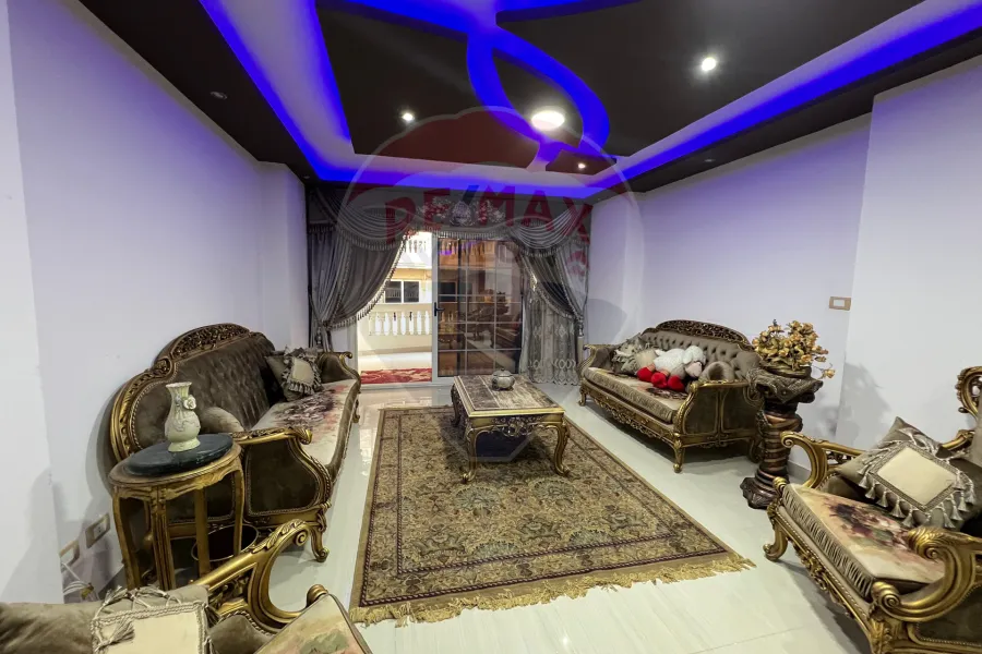 Apartment for sale 180 m Smouha (50 St- Steps From Fawzi Moaaz)