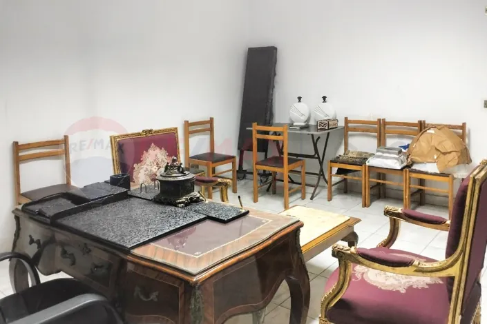 Administrative headquarters for rent 100 m Louran (Mahmoud Sedqy St.)