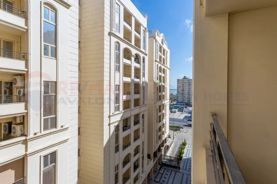 Apartment for sale 185 m New Smouha (Pharmicists towers)