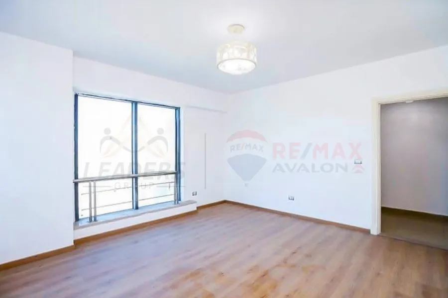 Apartment for sale 220 m Smouha (Safwa Towers)