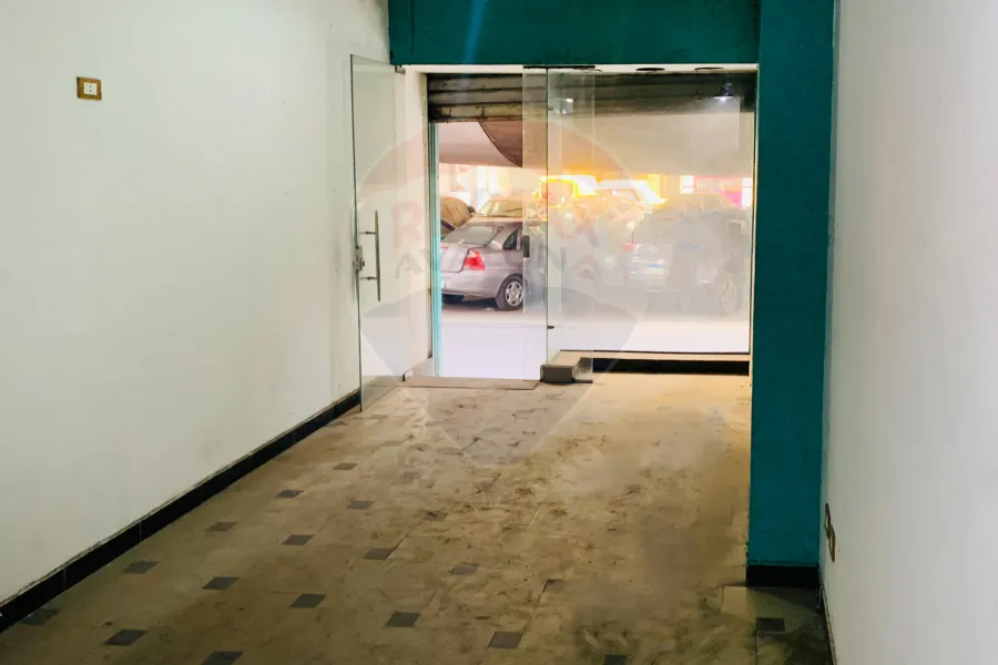 Shop for rent 25 m Miami ( Gamal Abdel-Naser main st. )
