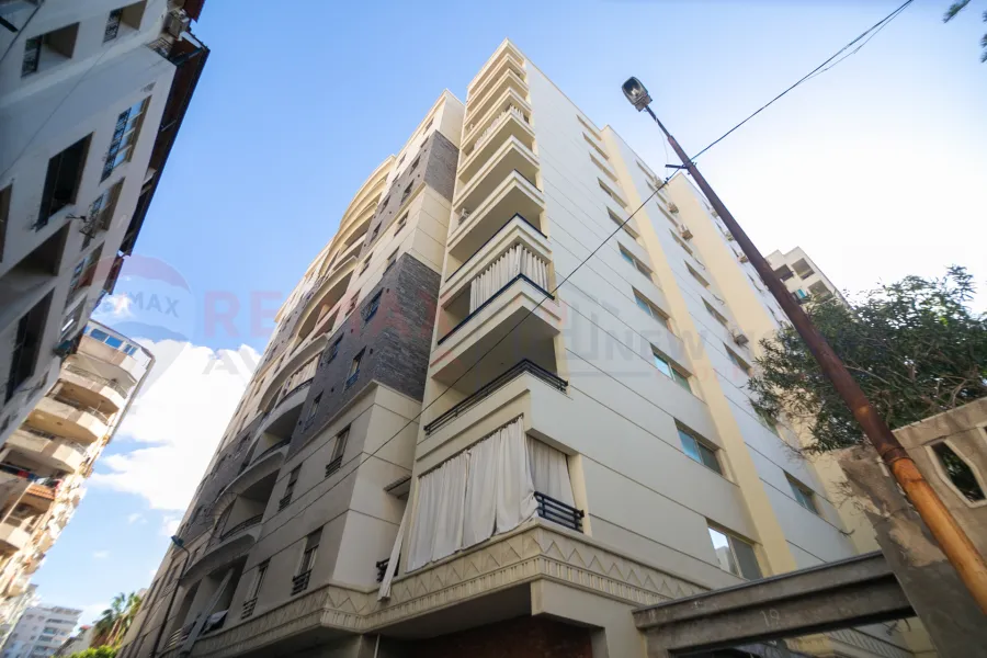 Apartment for sale 200 m Louran (Ibrahim Nasr St.)