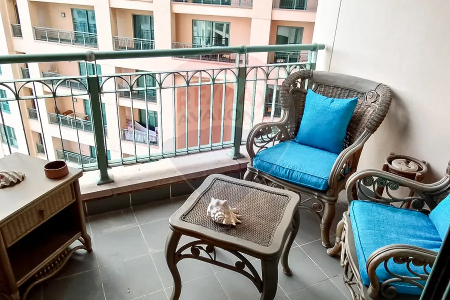 Furnished apartment for rent 136 m San Stefano (four seasons)