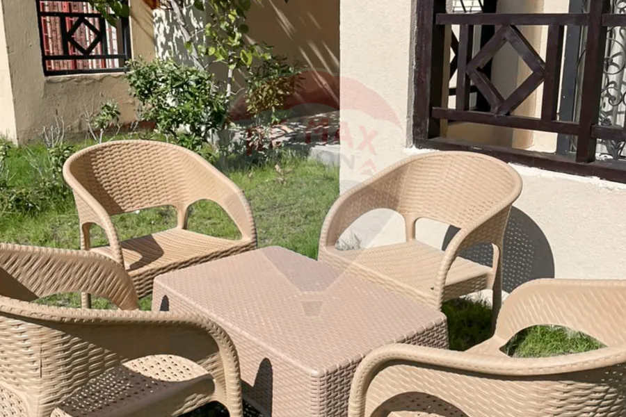 Chalet for sale (Emirates Heights - Ras Elhekma) 100 m + 25 m Garden