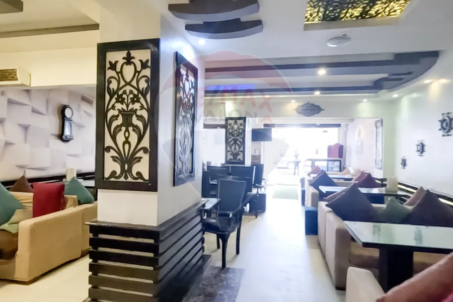 Equipped cafe for rent 220 m Al-Asafra (third number from the sea)
