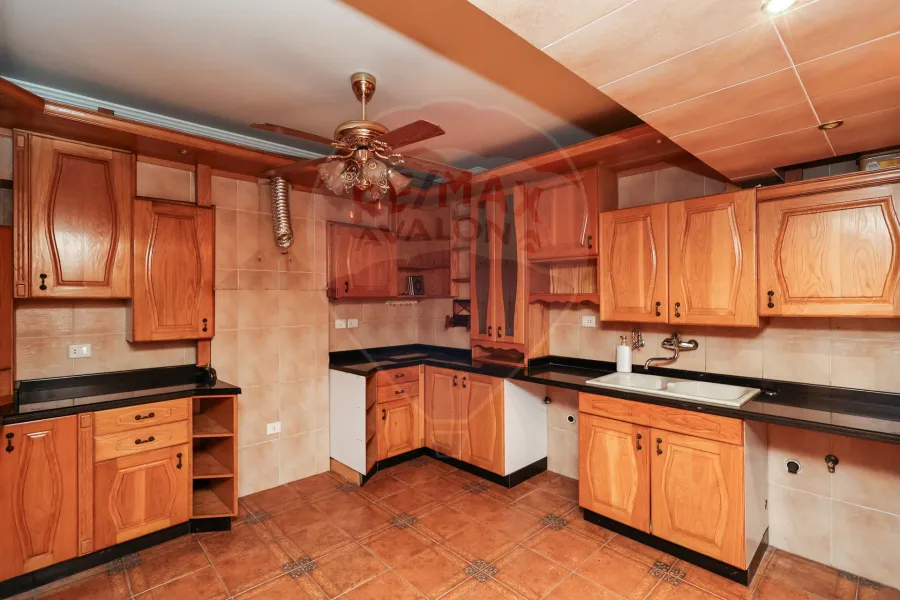 Apartment for sale Louran (Ibrahim Noseer St.) 190 m