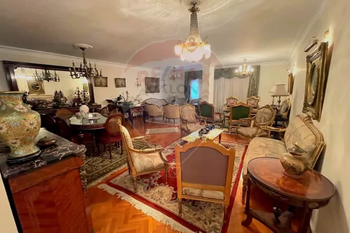 Duplex apartment for sale 270 m Louran (Ezz El Arab St.)