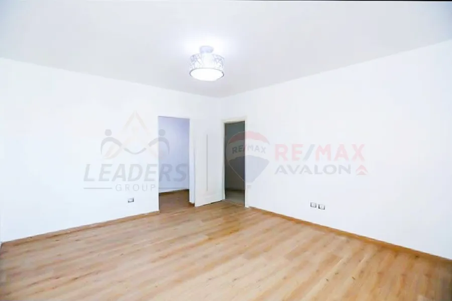 Apartment for sale 220 m Smouha (Safwa Towers)