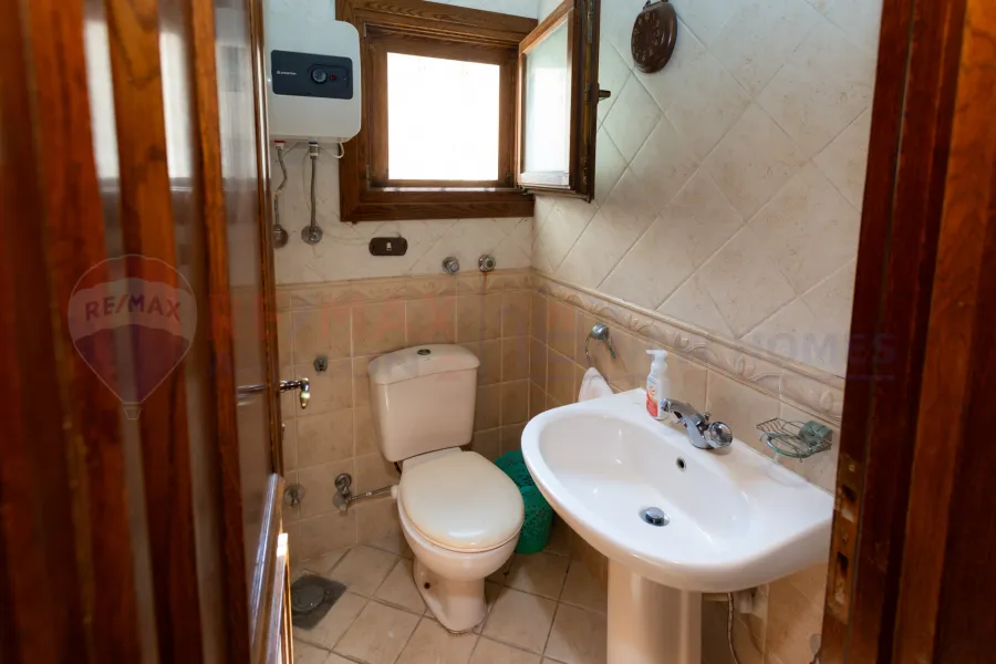 Triplex apartment for sale 220 m Stanly (near to the sea)