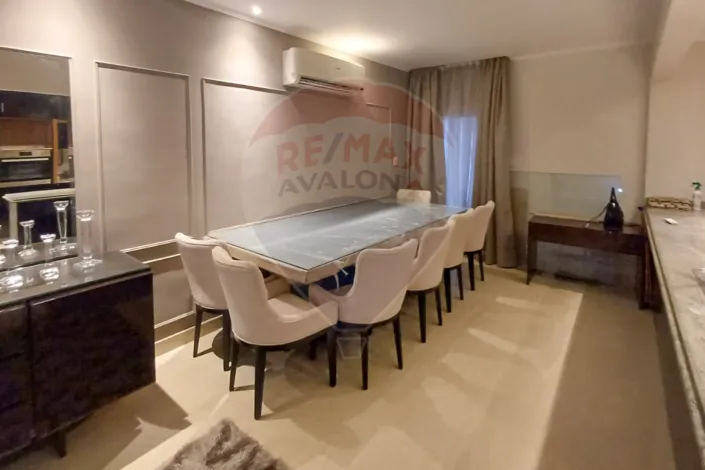 Duplex apartment for sale 300 m Louran (Ahmed Zulfikar St.)