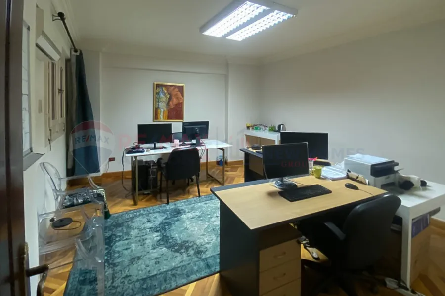 Apartment for sale 195 m Kafr Abdu (Ahmed Abd El-Aziz St)
