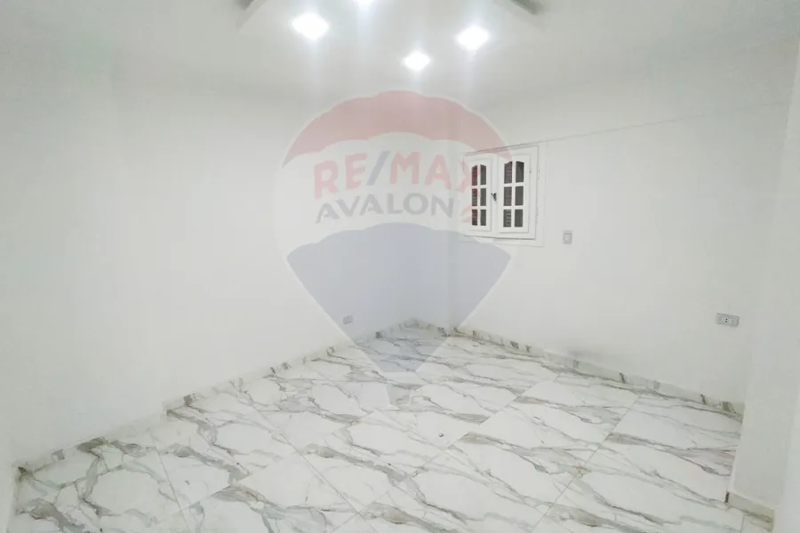 Licensed apartment for sale 140 m Sidi Bishr (Al-Essawi St.)