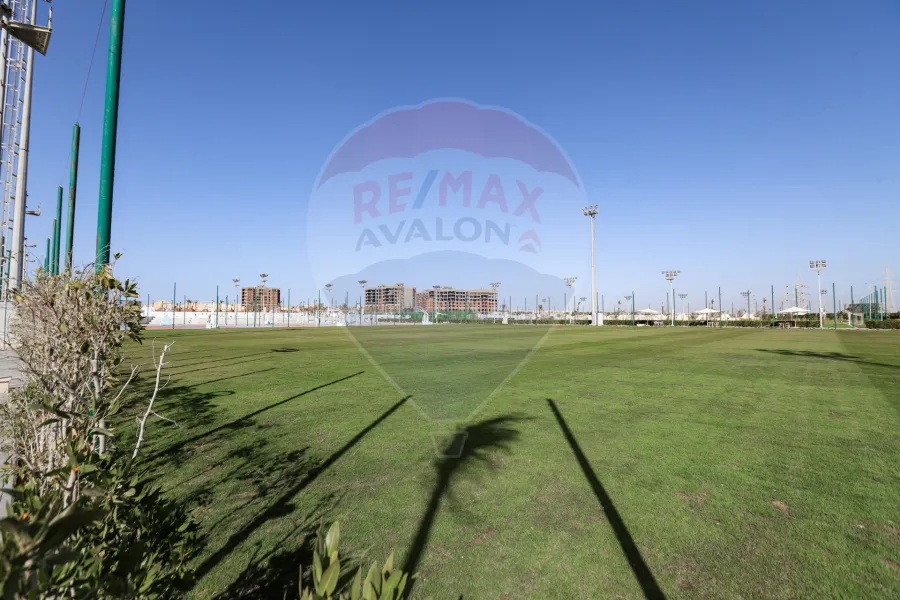 Twin house for sale 327 m (Alex West)