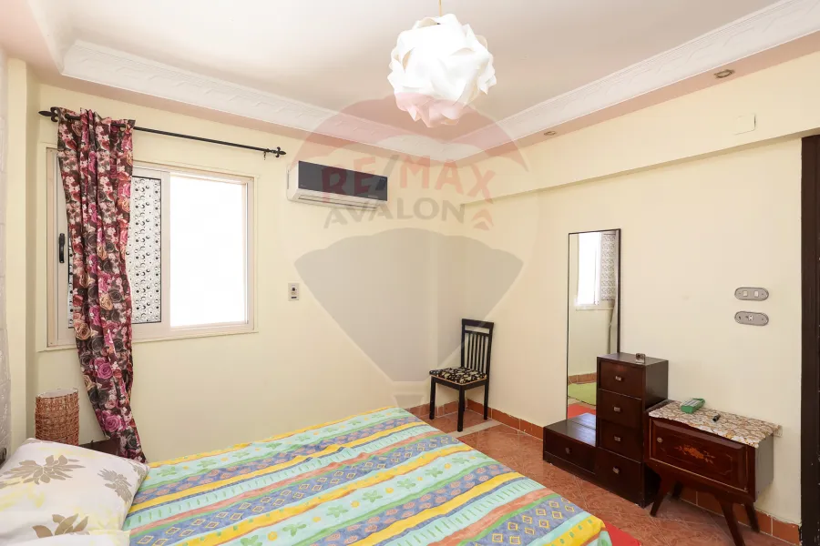 Apartment for sale 130 m Al-Mamoura Beach (Al-Nasr st.)