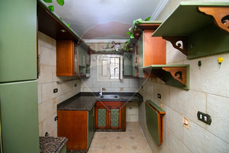 Apartment for sale 175 m Mostafa Kamel (Steps from Kiroseiz)