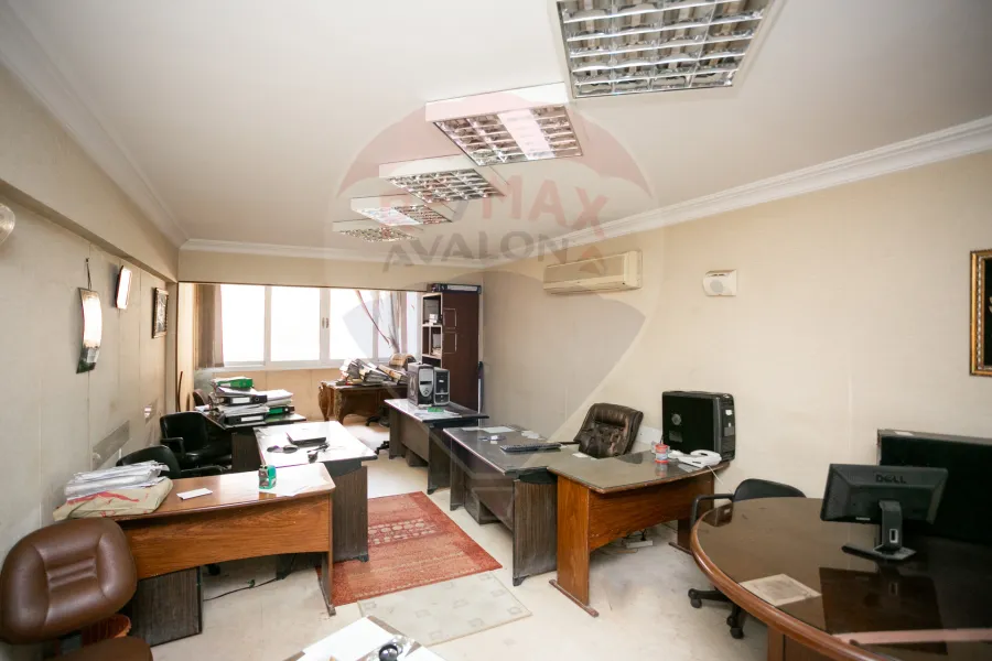 Administrative apartment for sale 177 m Louran (Abd El Salam Aref St)
