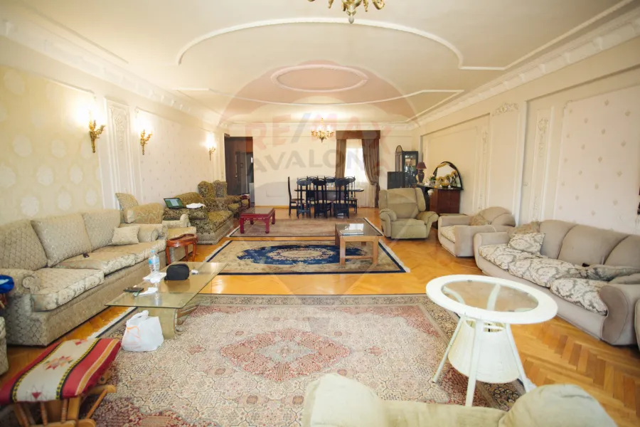 Apartment for sale 243 m Smouha (Bahaa Al-Din Elghatory St)