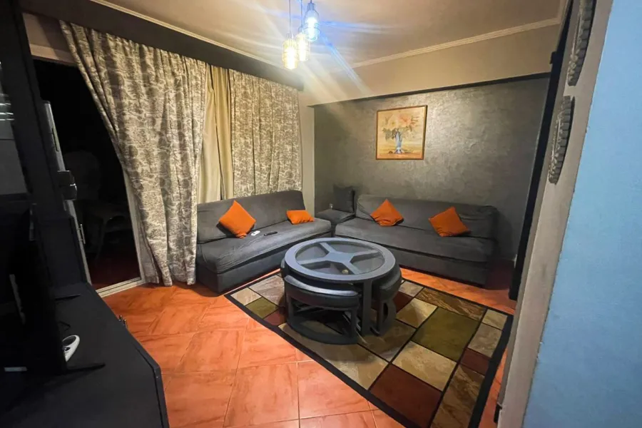 شاليه علوي للبيع (مارينا 3) 75 م