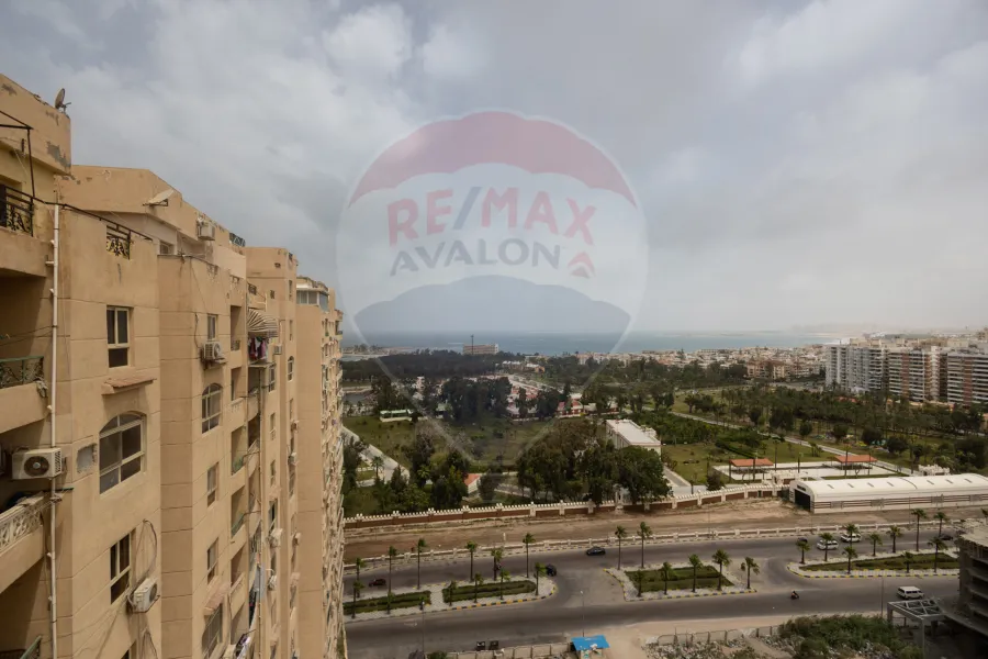 Apartment for sale 110 m El Montaza (Royal Plaza Towers)