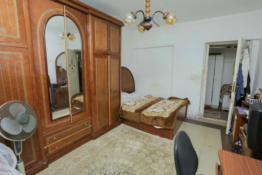 شقة للبيع 200م لوران ( متفرع من الاقبال- أبراج مينا)