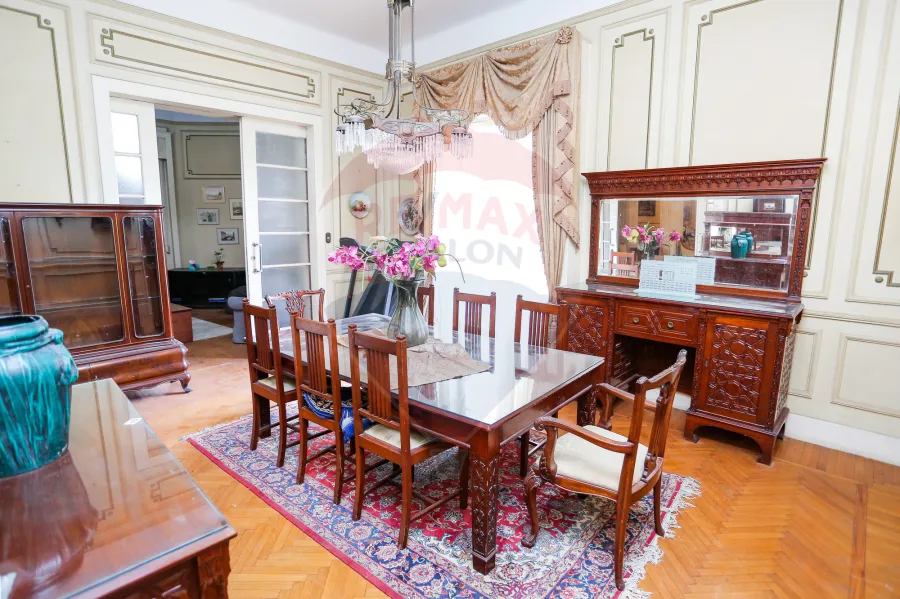 شقة مفروش للايجار 370 م الحي اللاتيني