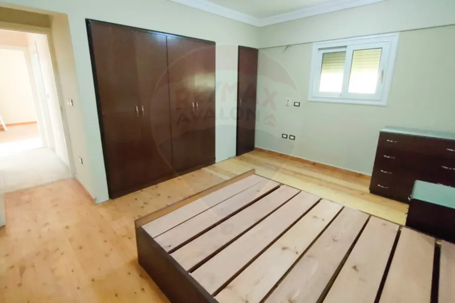 شقة للإيجار 160 م سموحة (مدينة اسيد )