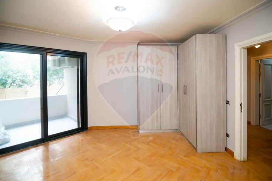 شقه دوبلكس للبيع 650 م كفر عبده (متفرع من ش كفر عبده - عماره براند