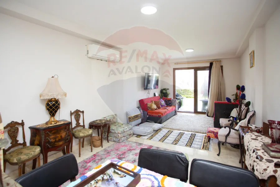 Furnished ground floor apartment for rent 175 m + 55 m Garden