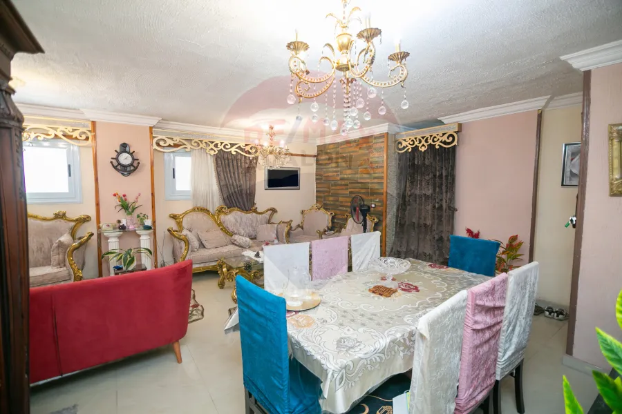 شقة للبيع 180 م سيدي بشر (محمد نجيب)