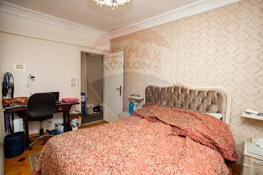 Apartment for sale 150 m Bolkley (Abd El Hamed Al Abday st)