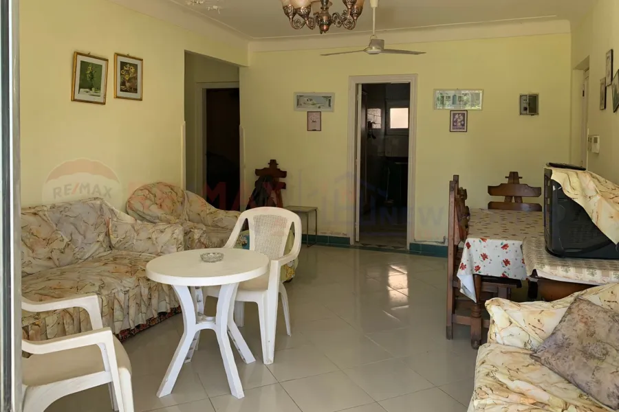 Apartment for sale 130 m Maamoura Beach (Sief Wanli St)