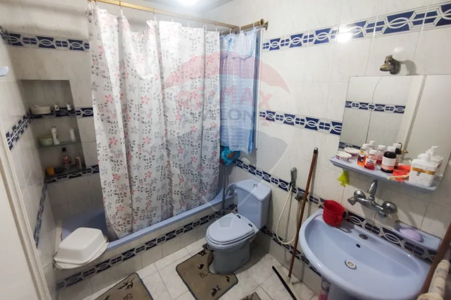 Apartment for sale 95 m Zezinia (steps from Yehia mosque)