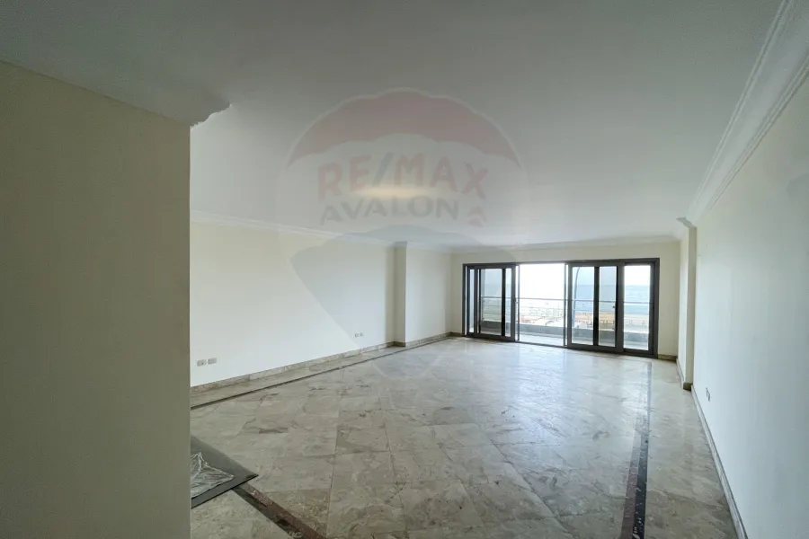 Administrative Duplex for rent 255 m Saba basha (directly on the sea - brand building)
