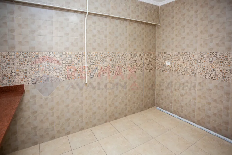 شقة للبيع 162 م  سابا باشا (ش خليل مطران)